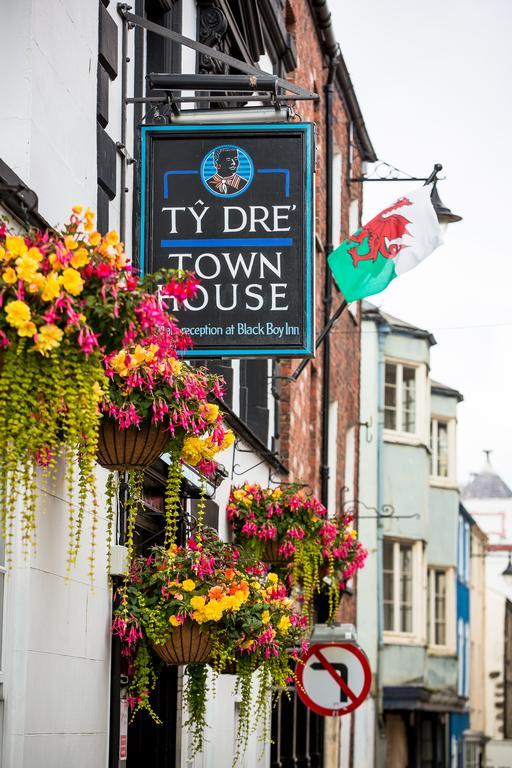 Ty Dre Town House Hotel Caernarfon Bagian luar foto