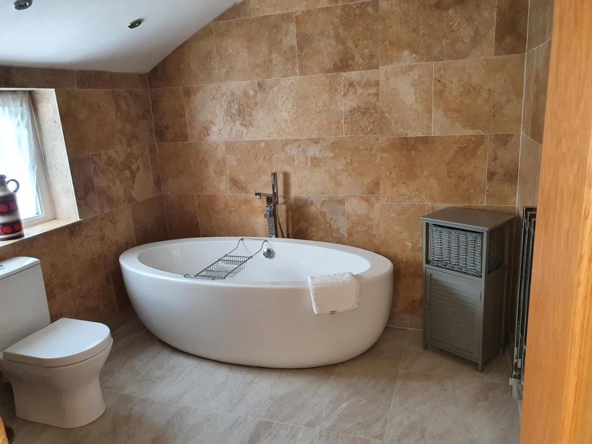 Ty Dre Town House Hotel Caernarfon Bagian luar foto