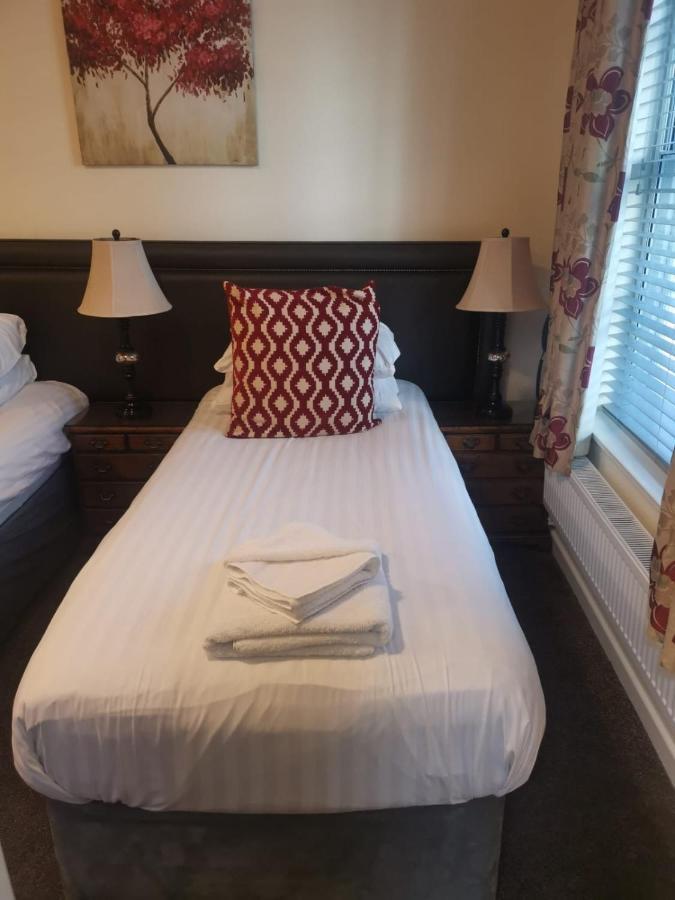 Ty Dre Town House Hotel Caernarfon Bagian luar foto
