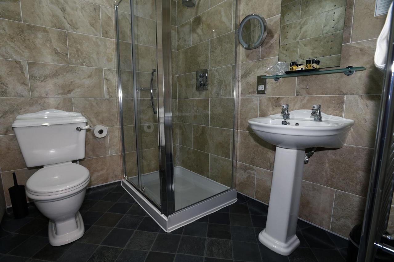 Ty Dre Town House Hotel Caernarfon Bagian luar foto