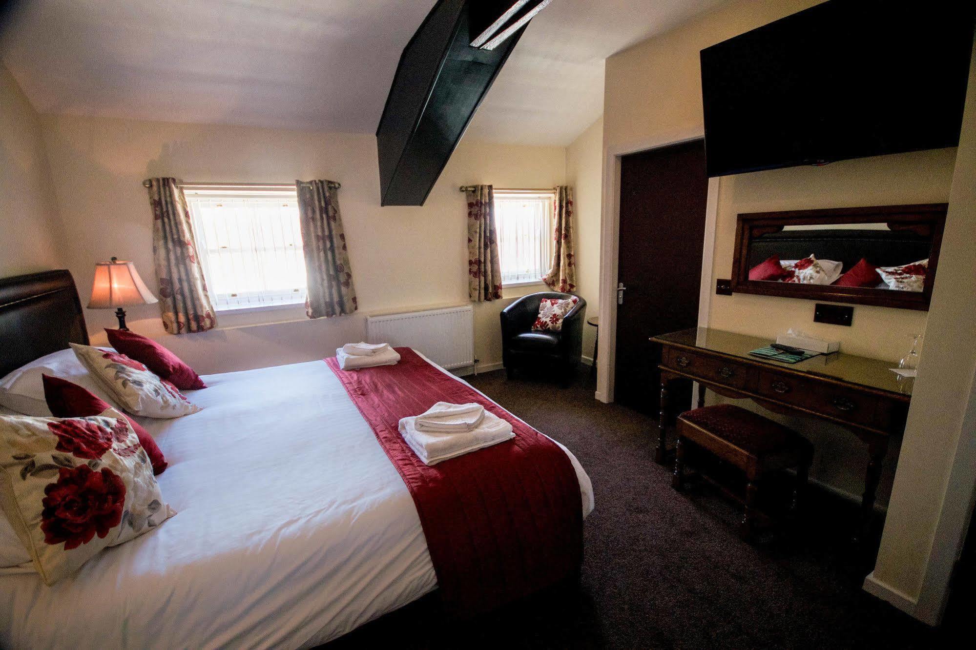 Ty Dre Town House Hotel Caernarfon Bagian luar foto