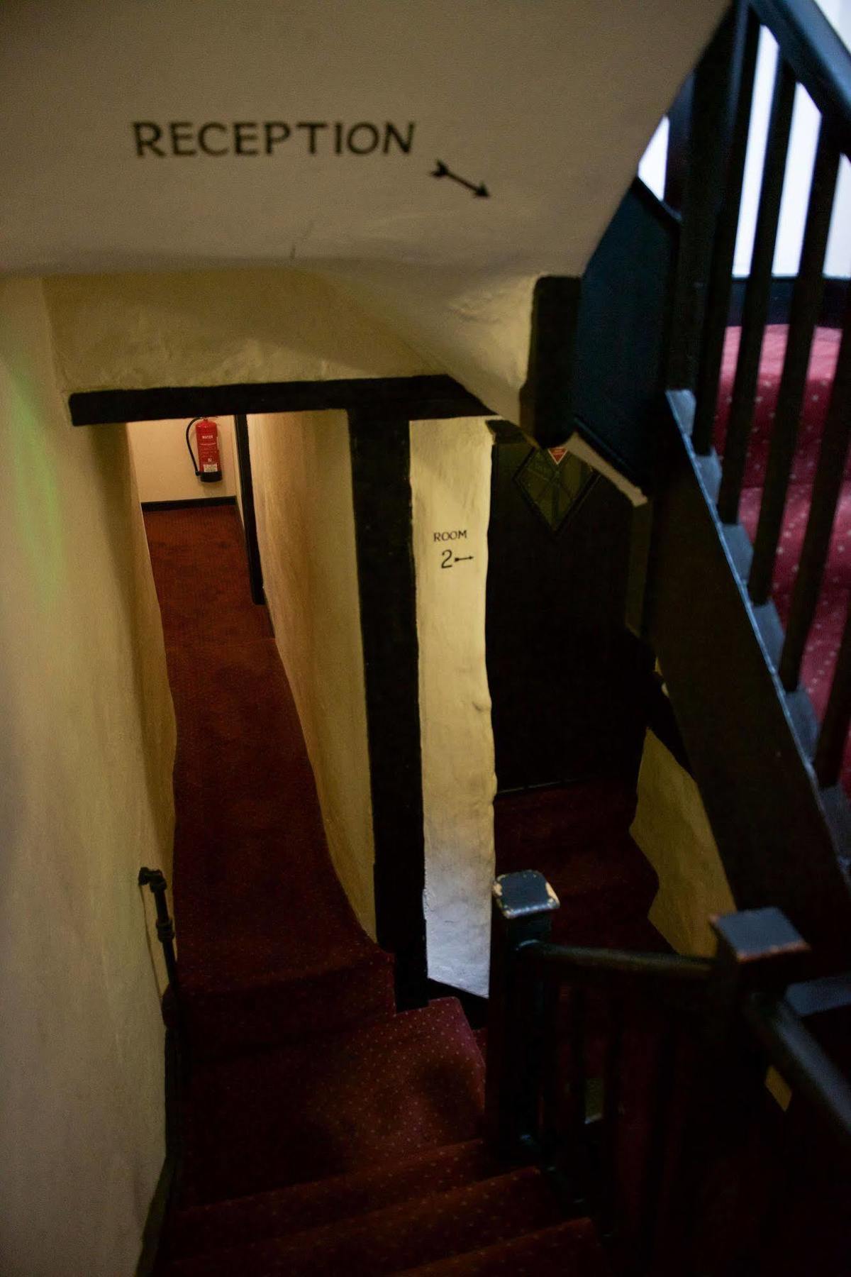 Ty Dre Town House Hotel Caernarfon Bagian luar foto