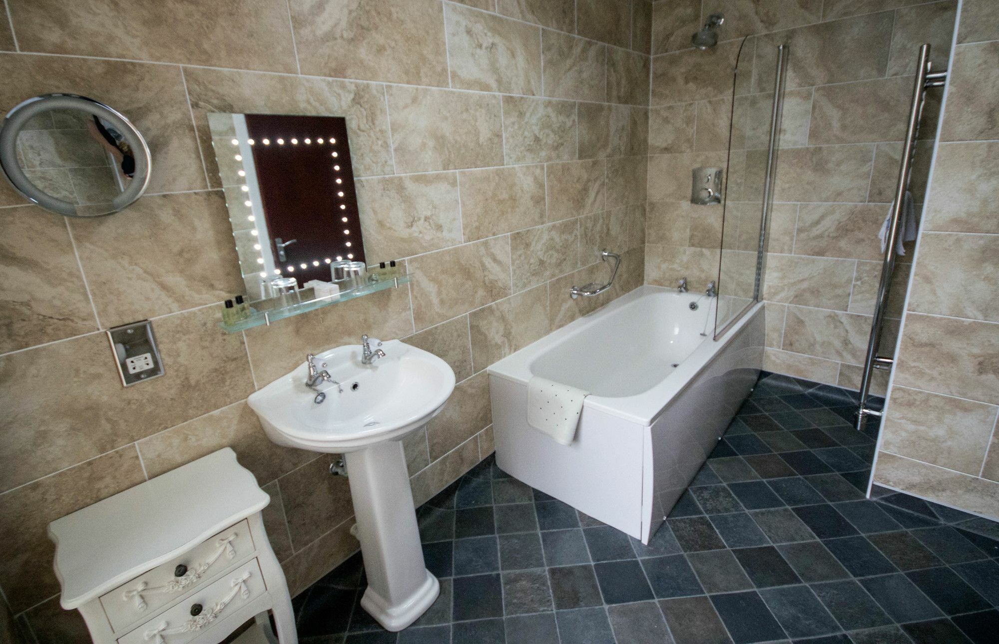 Ty Dre Town House Hotel Caernarfon Bagian luar foto